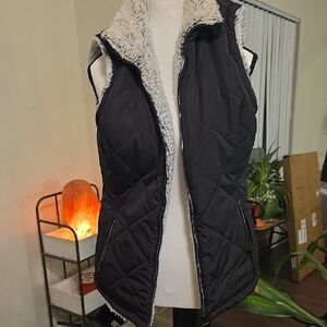 Free Country Black Quilted Vest with Cozy Lining